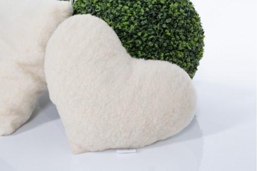 Cuore cuscino in lana 50x50cm