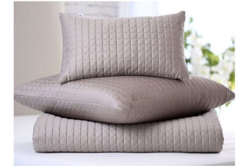 Oreiller avec housse en satin de coton égyptien à carreaux Givi Lulu