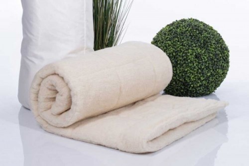 Bettdecke aus Wolle Gold