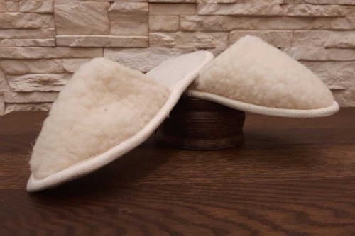Wool slippers for home