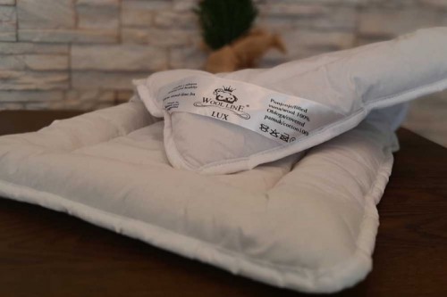 Vunena podloga za presvlačenje bebe LUX