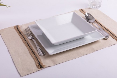 Laneni podmetač Dobby sa jutenom bordurom